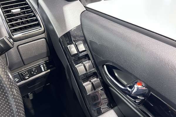 2021 Isuzu MU-X LS-T