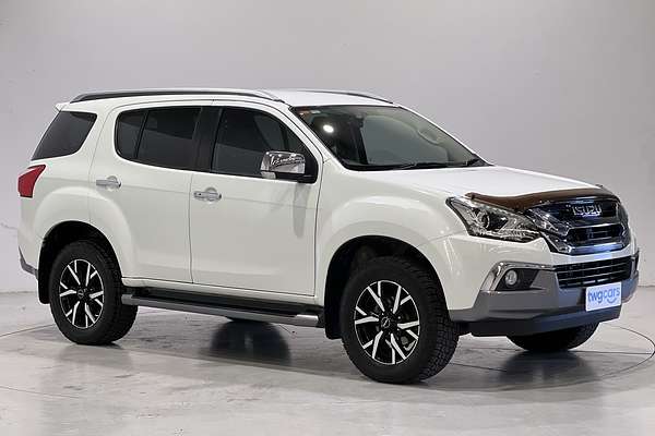 2021 Isuzu MU-X LS-T