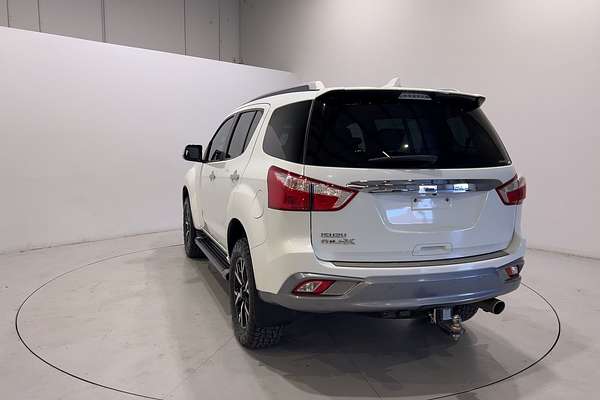 2021 Isuzu MU-X LS-T