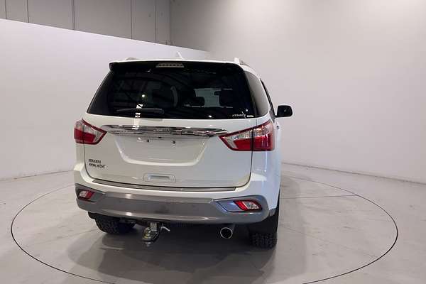 2021 Isuzu MU-X LS-T