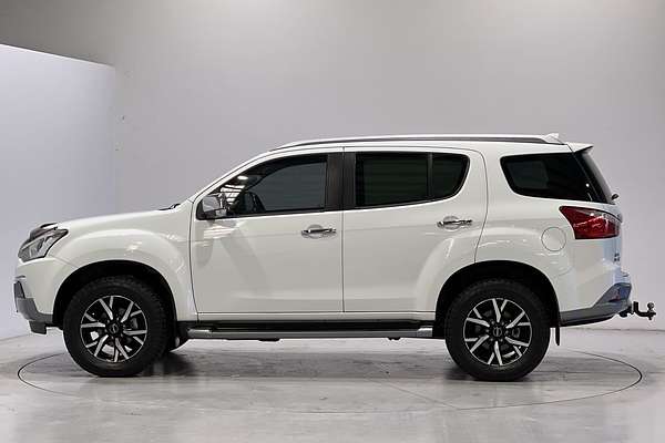 2021 Isuzu MU-X LS-T