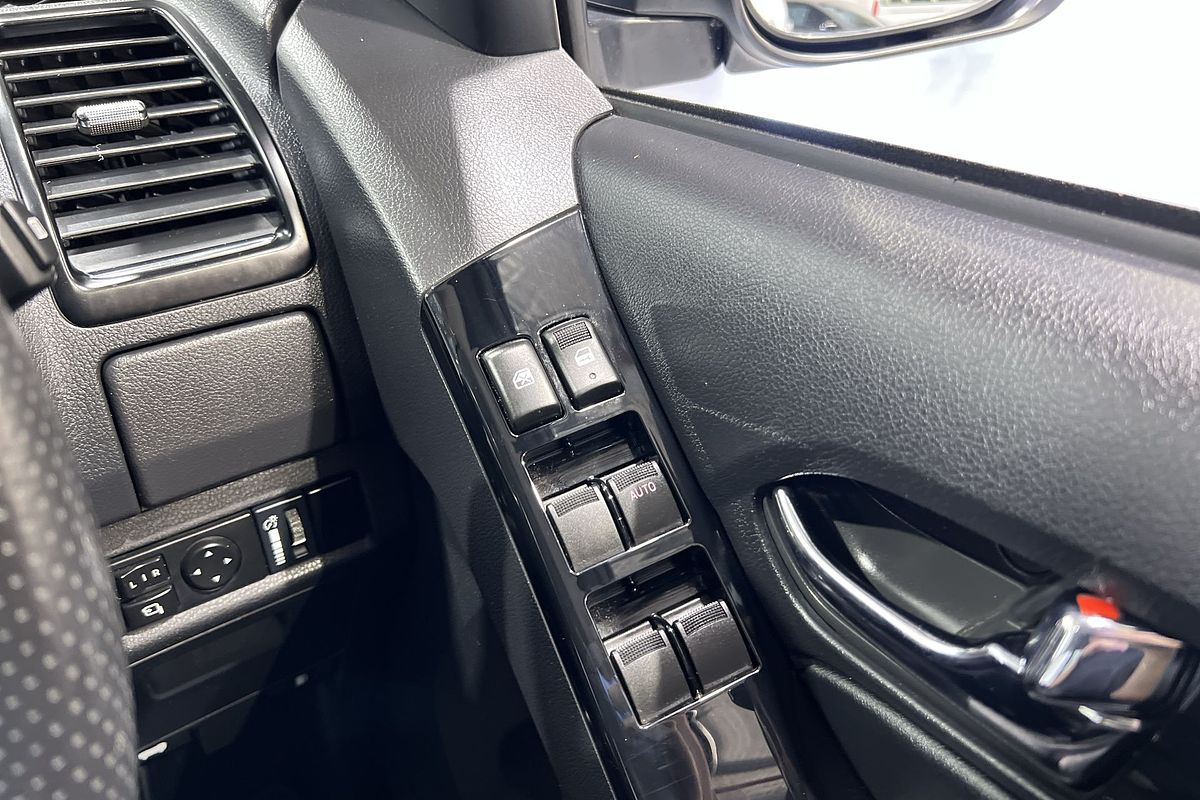 2021 Isuzu MU-X LS-T