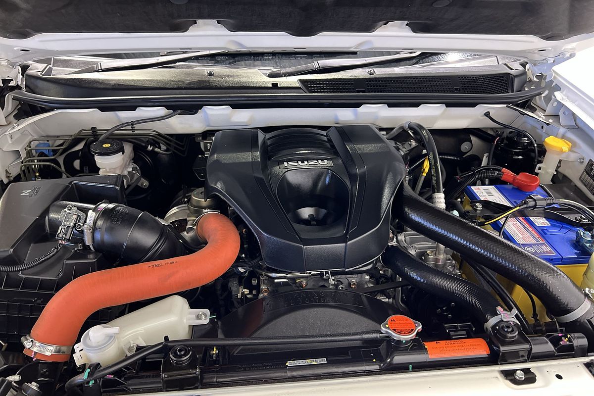 2021 Isuzu MU-X LS-T