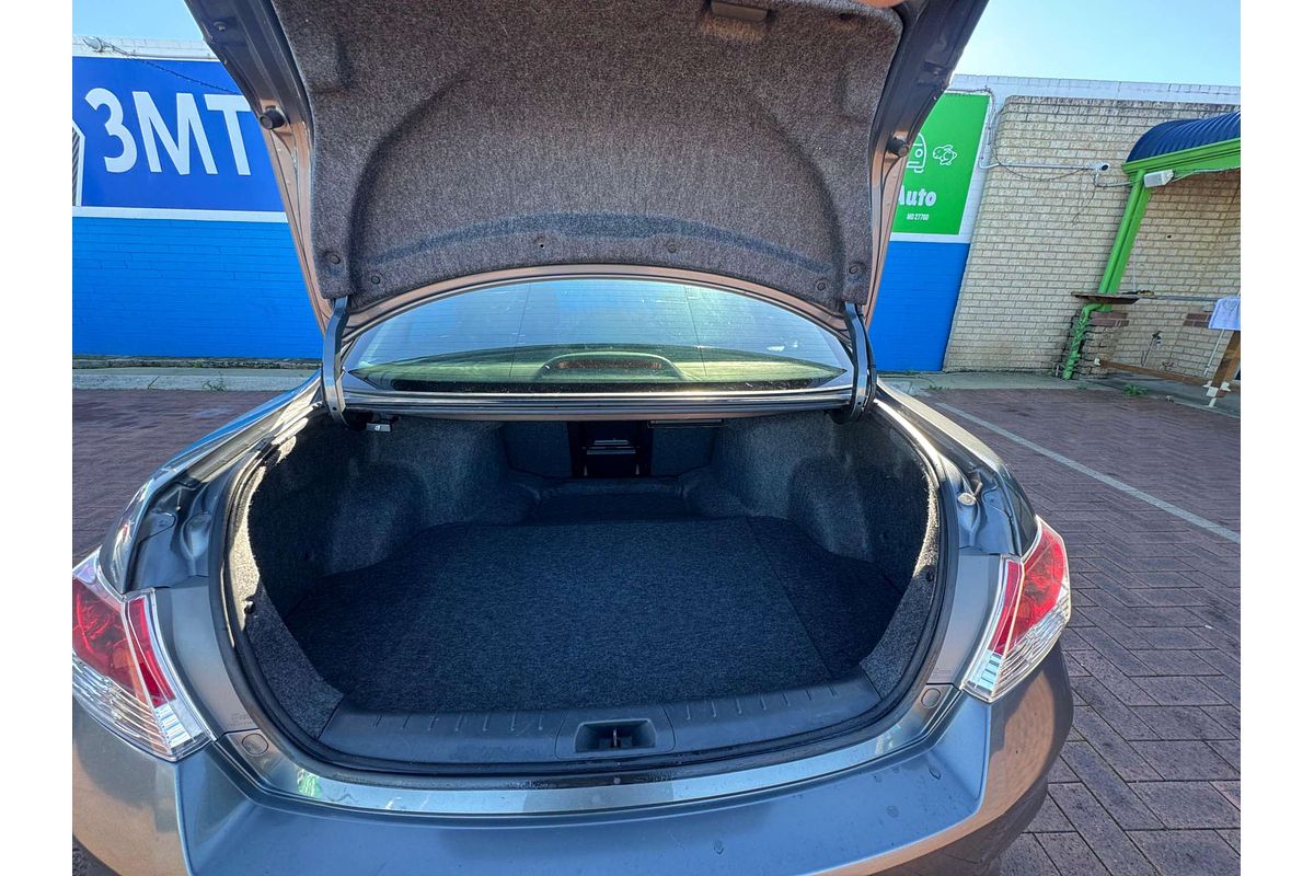 2009 Honda Accord V6 Luxury 8th Gen