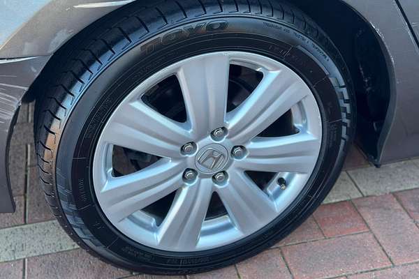 2009 Honda Accord V6 Luxury 8th Gen
