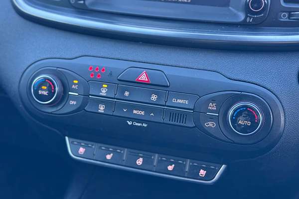 2017 Kia Sorento Platinum UM