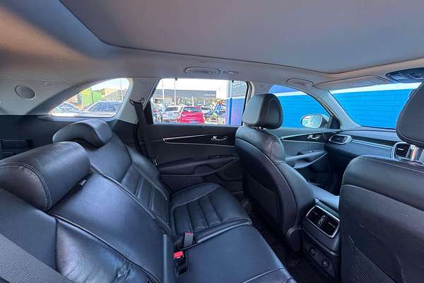 2017 Kia Sorento Platinum UM