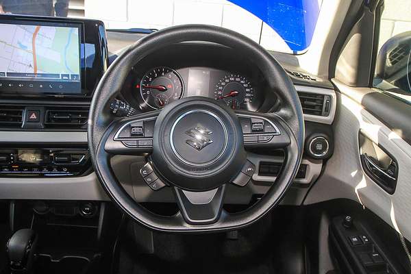 2025 Suzuki Swift Hybrid UZ
