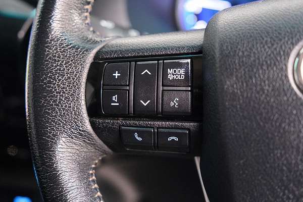 2020 Toyota Hilux SR5 GUN126R 4X4