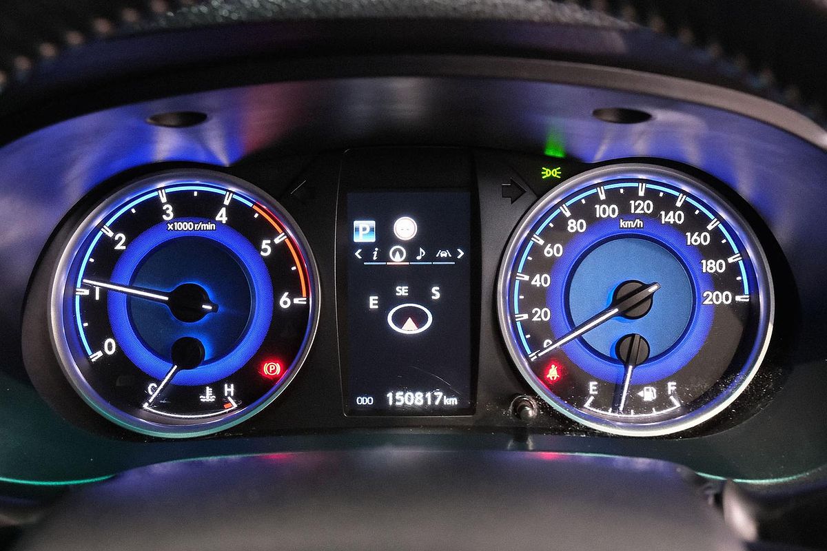 2020 Toyota Hilux SR5 GUN126R 4X4