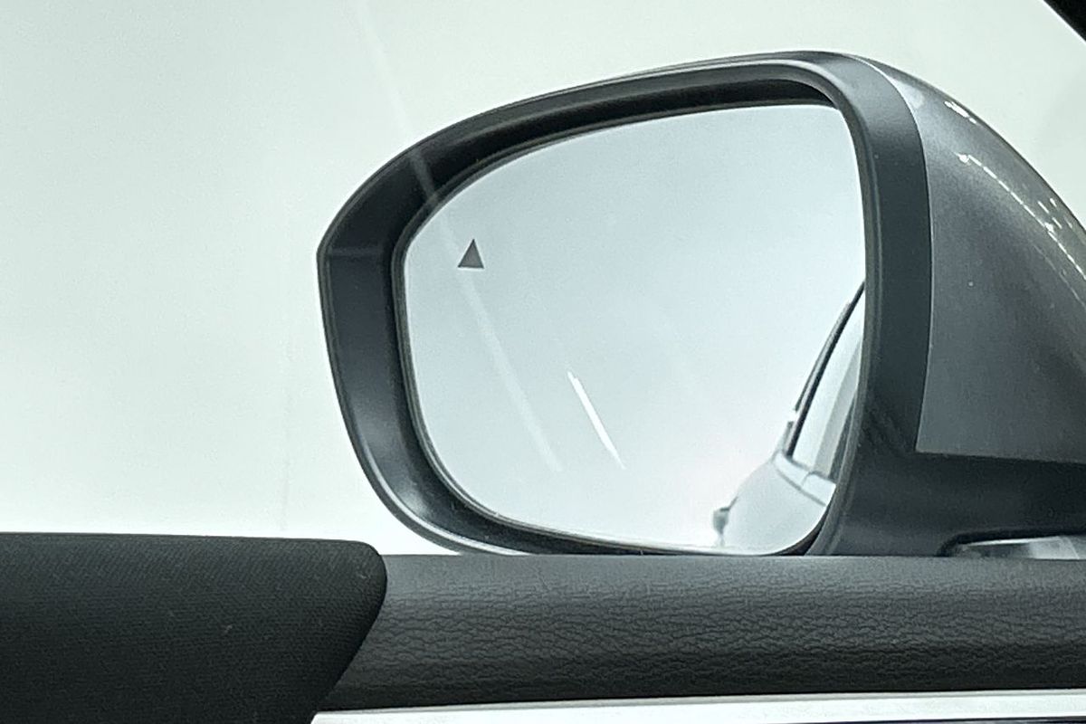 2023 Mitsubishi Outlander ES ZM