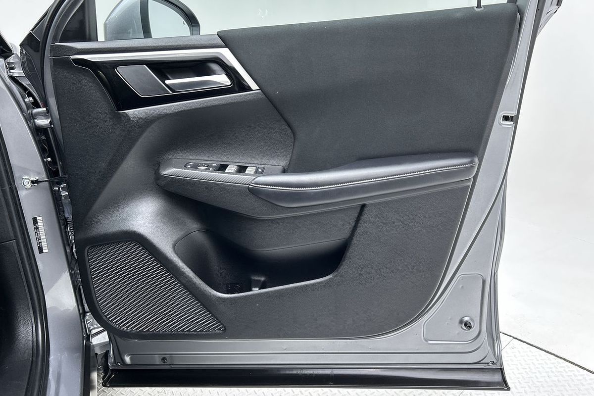 2023 Mitsubishi Outlander ES ZM