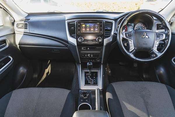 2022 Mitsubishi Triton GLX MR Rear Wheel Drive