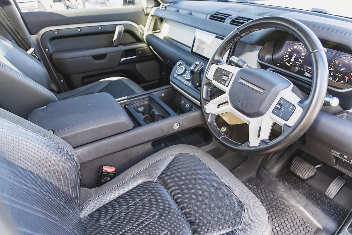 2021 Land Rover Defender 110 P300 S L663