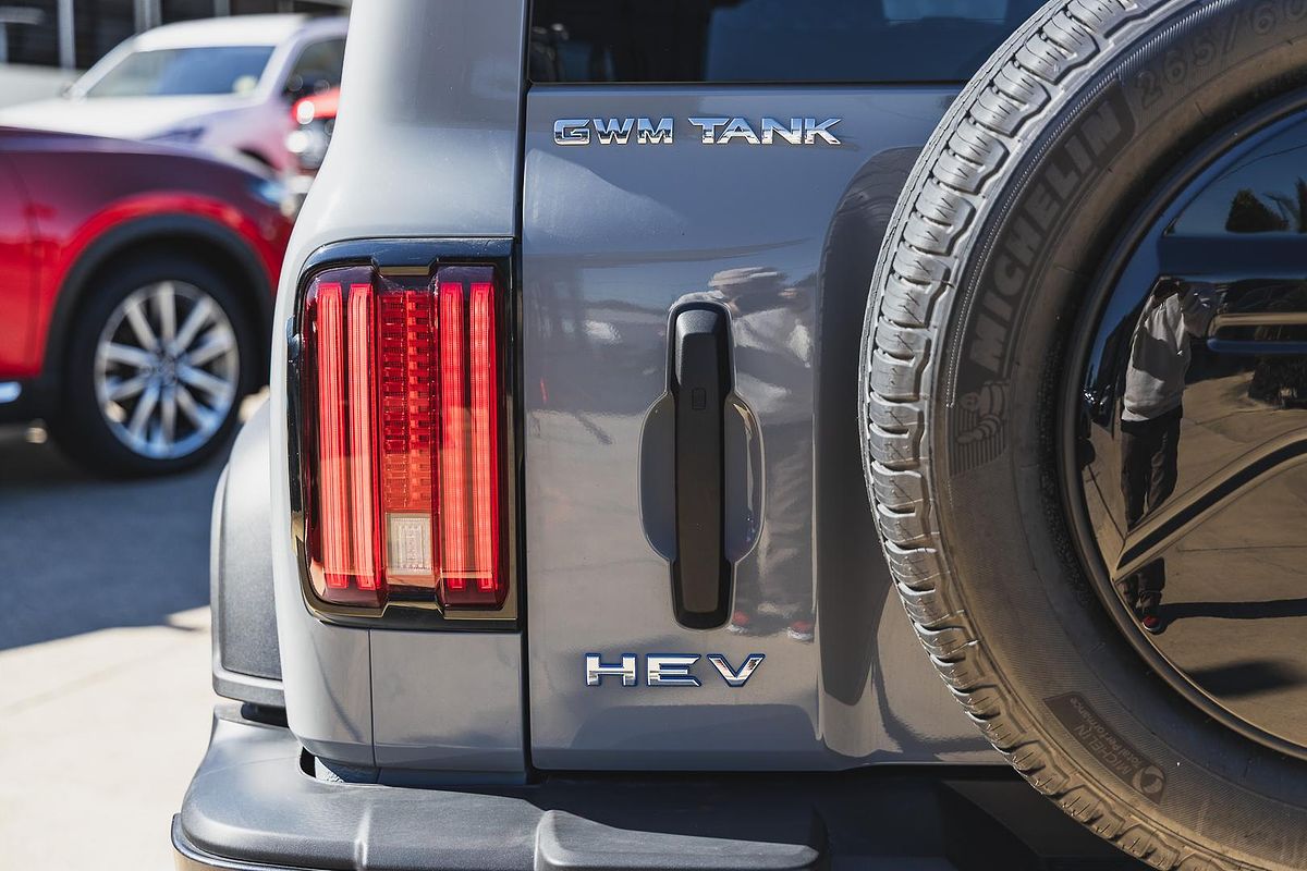 2025 GWM Tank 300 Ultra Hybrid P01