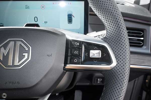 2025 MG QS Essence IS31