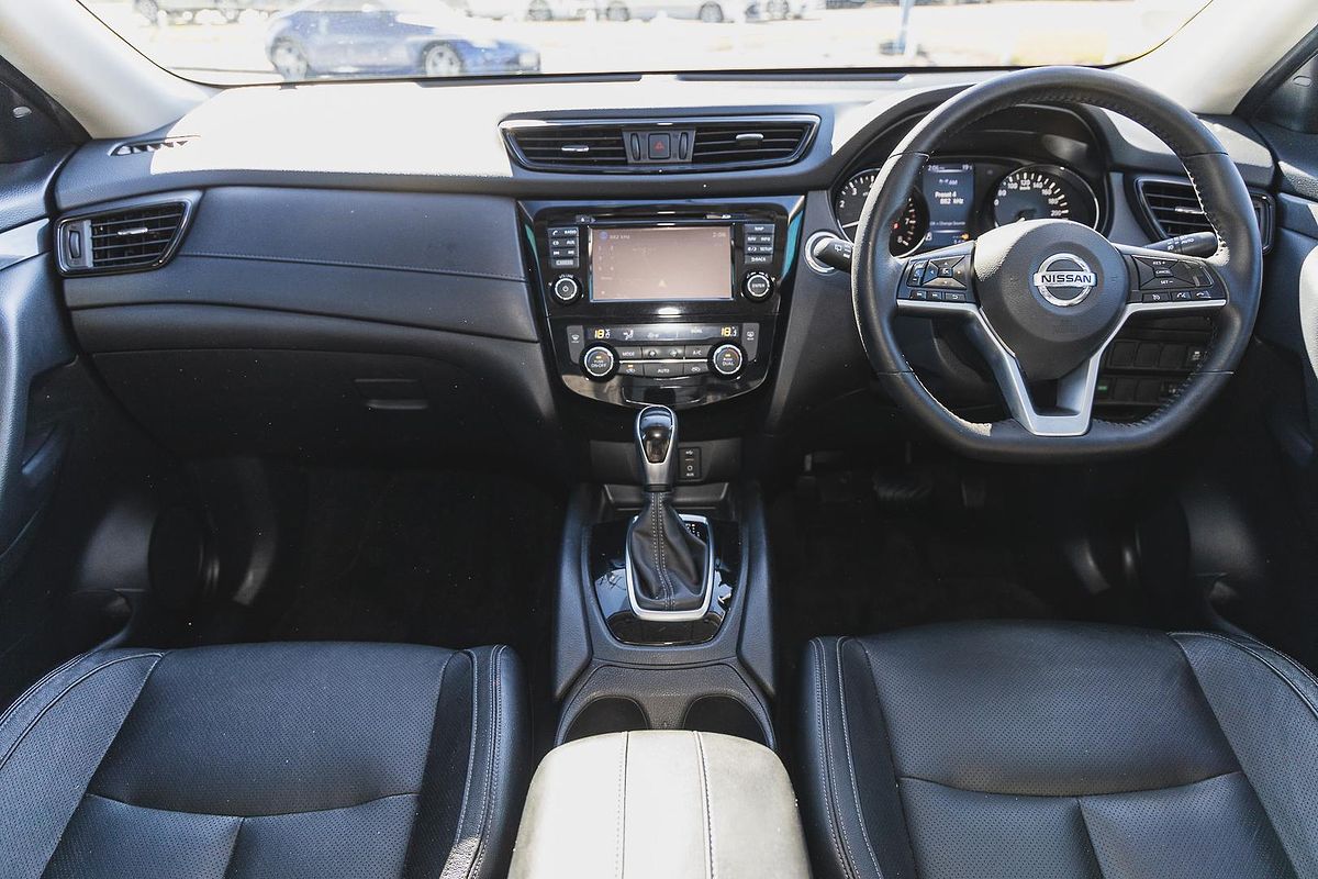 2020 Nissan X-TRAIL ST-L T32