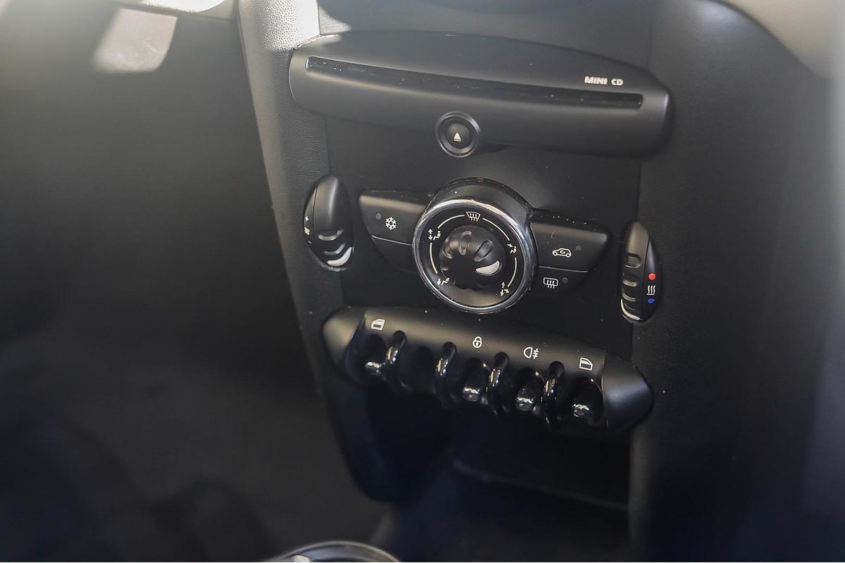 2012 MINI Hatch Ray R56 LCI