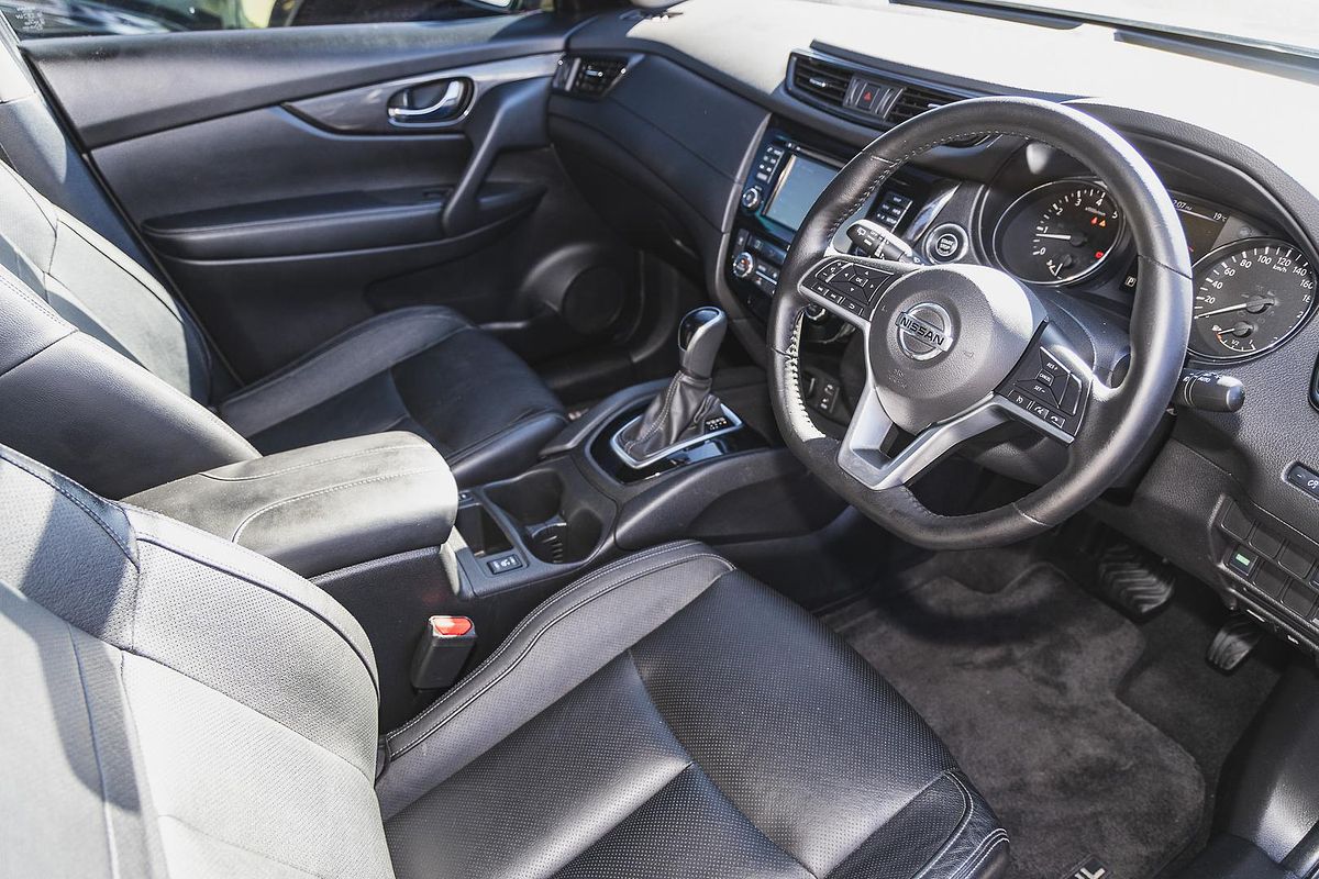 2020 Nissan X-TRAIL ST-L T32