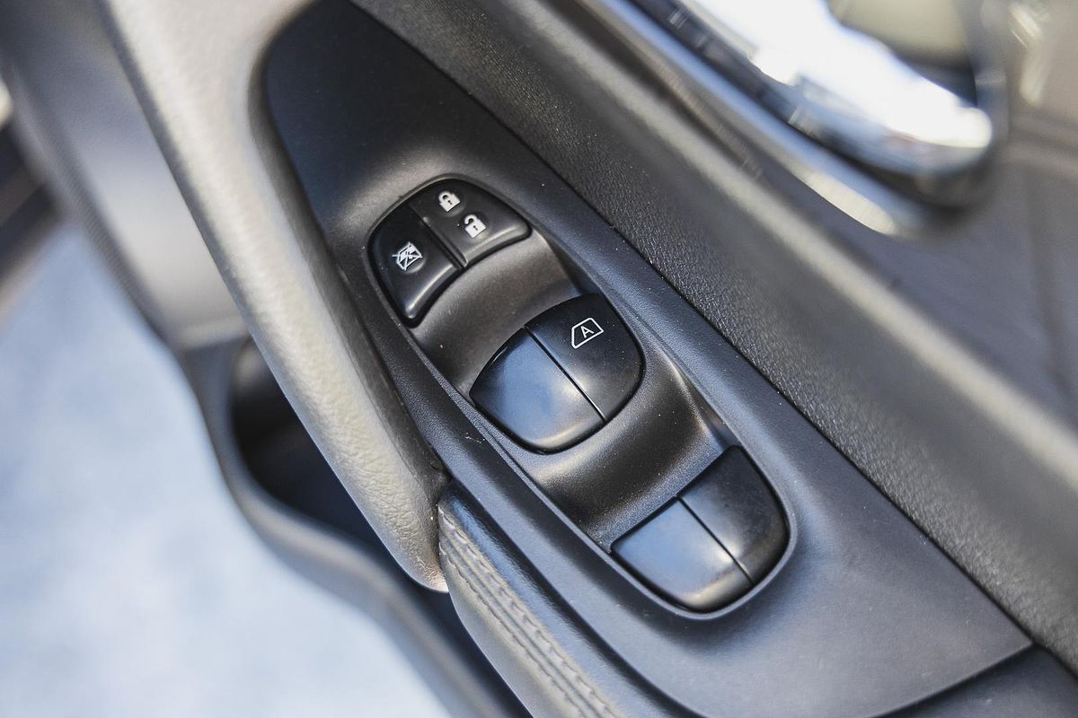 2020 Nissan X-TRAIL ST-L T32