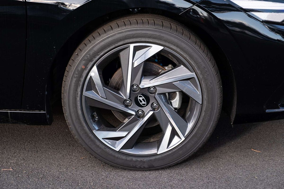 2024 Hyundai i30 Premium CN7.V2