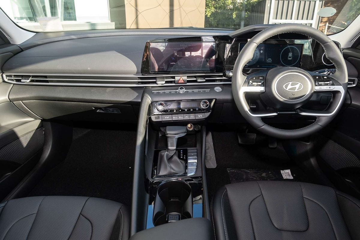 2024 Hyundai i30 Premium CN7.V2