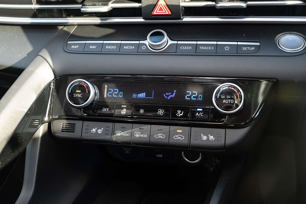 2024 Hyundai i30 Premium CN7.V2