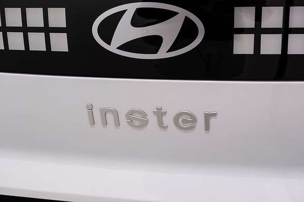 2025 Hyundai INSTER Cross AX.V1