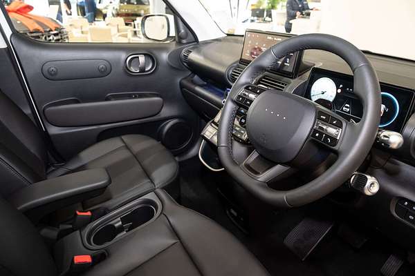 2025 Hyundai INSTER Cross AX.V1