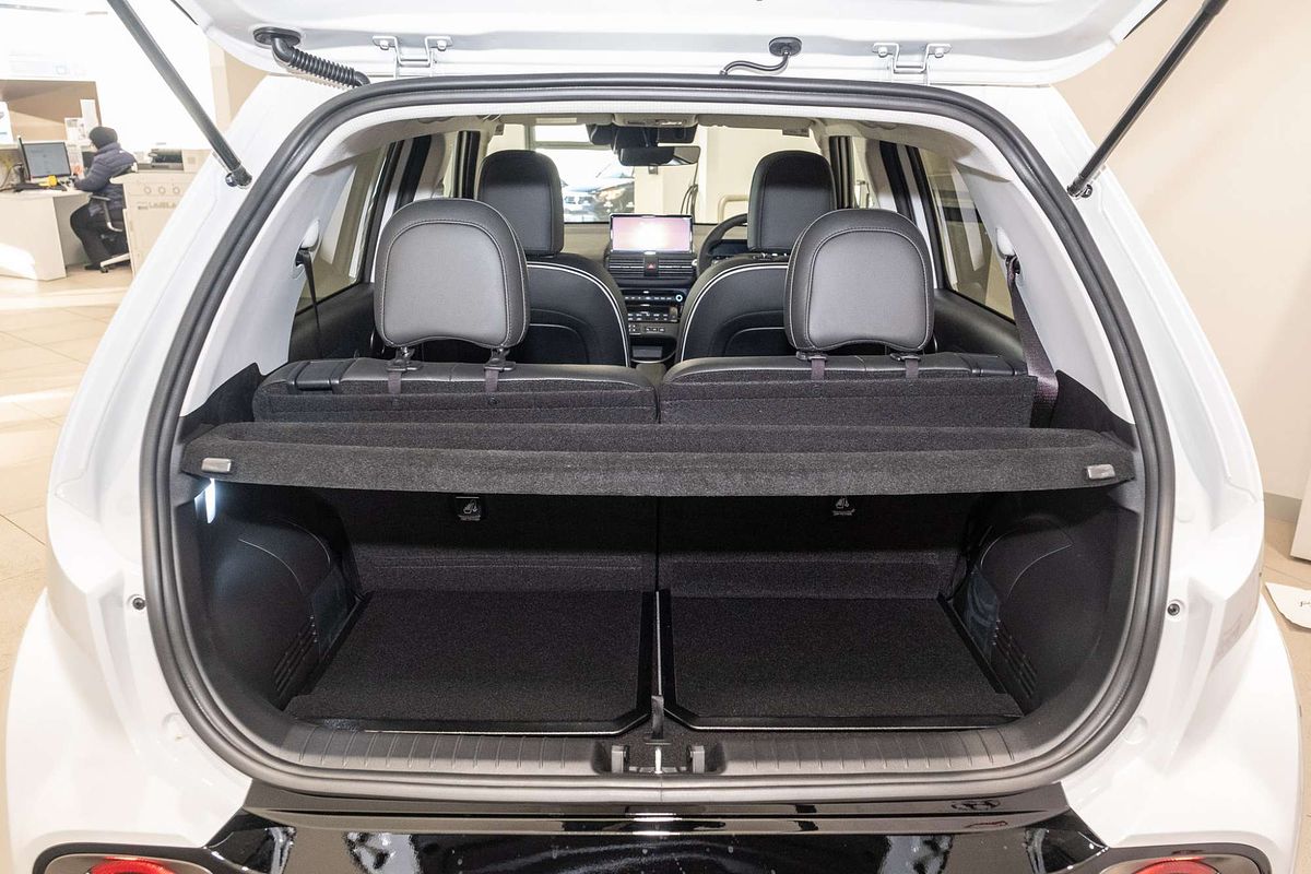2025 Hyundai INSTER Cross AX.V1