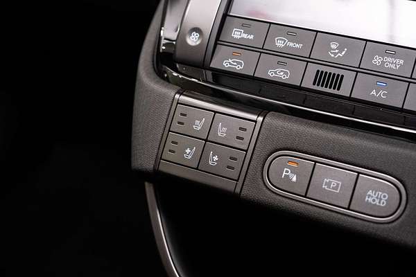 2025 Hyundai INSTER Cross AX.V1