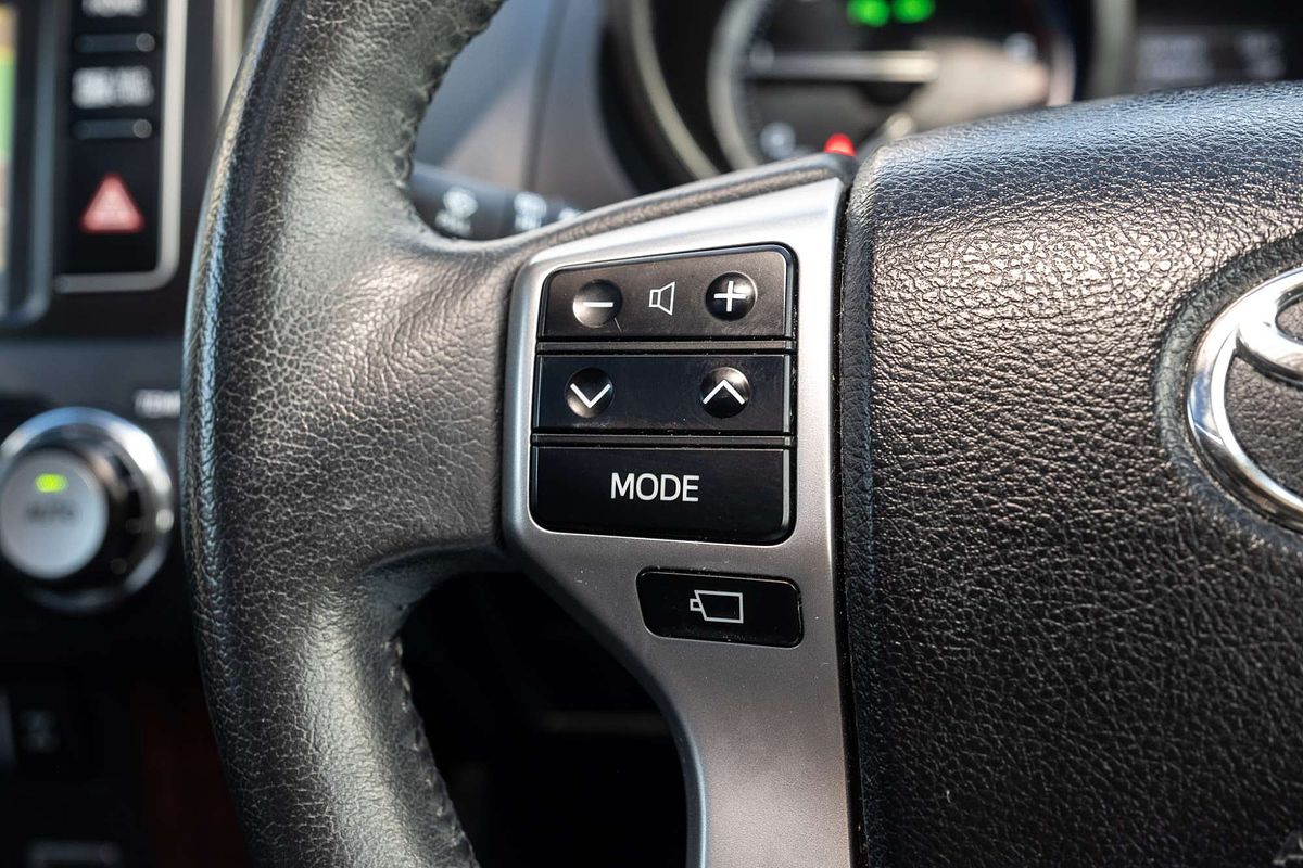 2016 Toyota Landcruiser Prado Kakadu GDJ150R