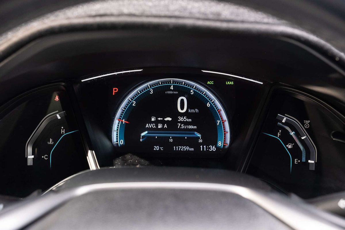 2018 Honda Civic VTi-LX 10th Gen