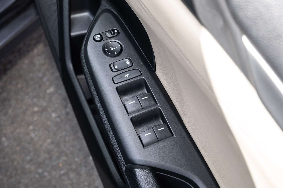 2018 Honda Civic VTi-LX 10th Gen