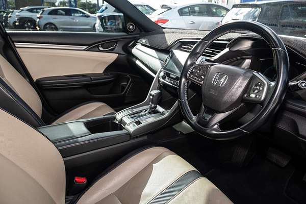 2018 Honda Civic VTi-LX 10th Gen