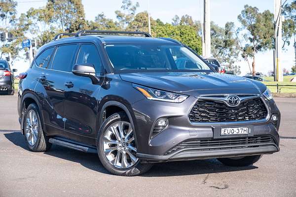 2022 Toyota Kluger Grande GSU70R
