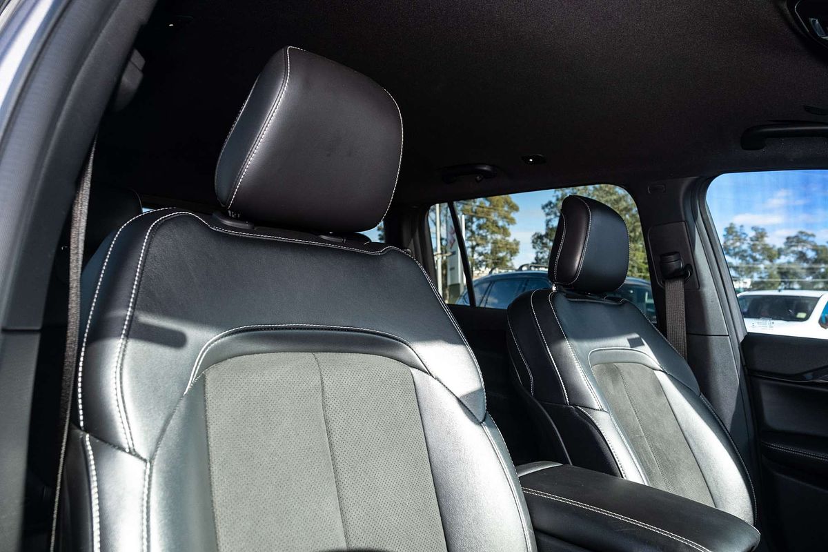 2022 Jeep Grand Cherokee L Night Eagle WL