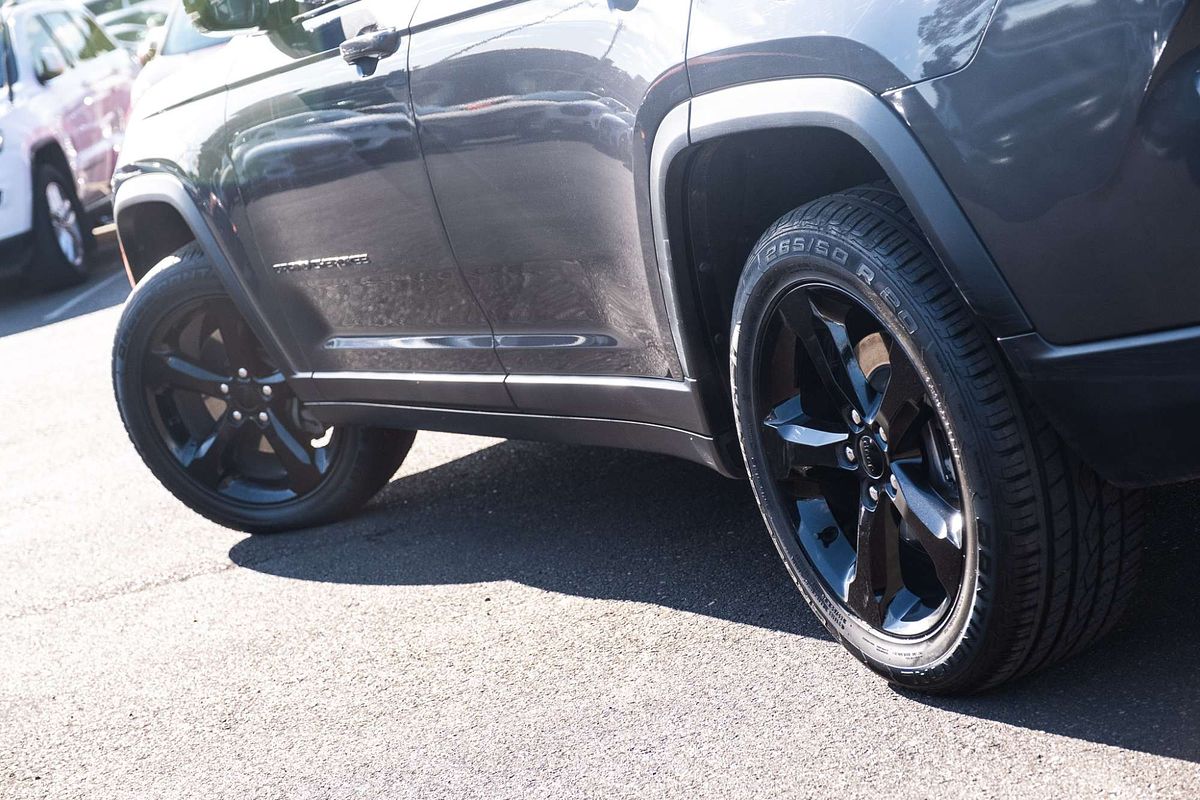 2022 Jeep Grand Cherokee L Night Eagle WL