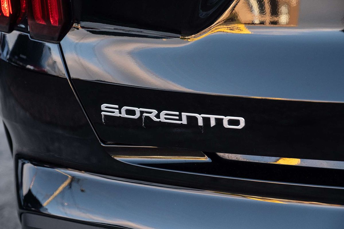 2023 Kia Sorento Sport+ MQ4