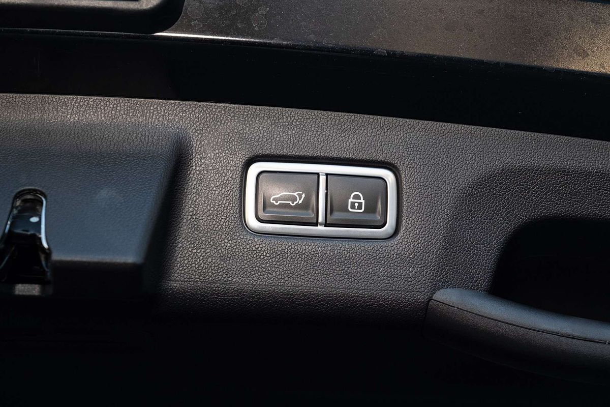 2023 Kia Sorento Sport+ MQ4