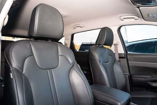 2023 Kia Sorento Sport+ MQ4