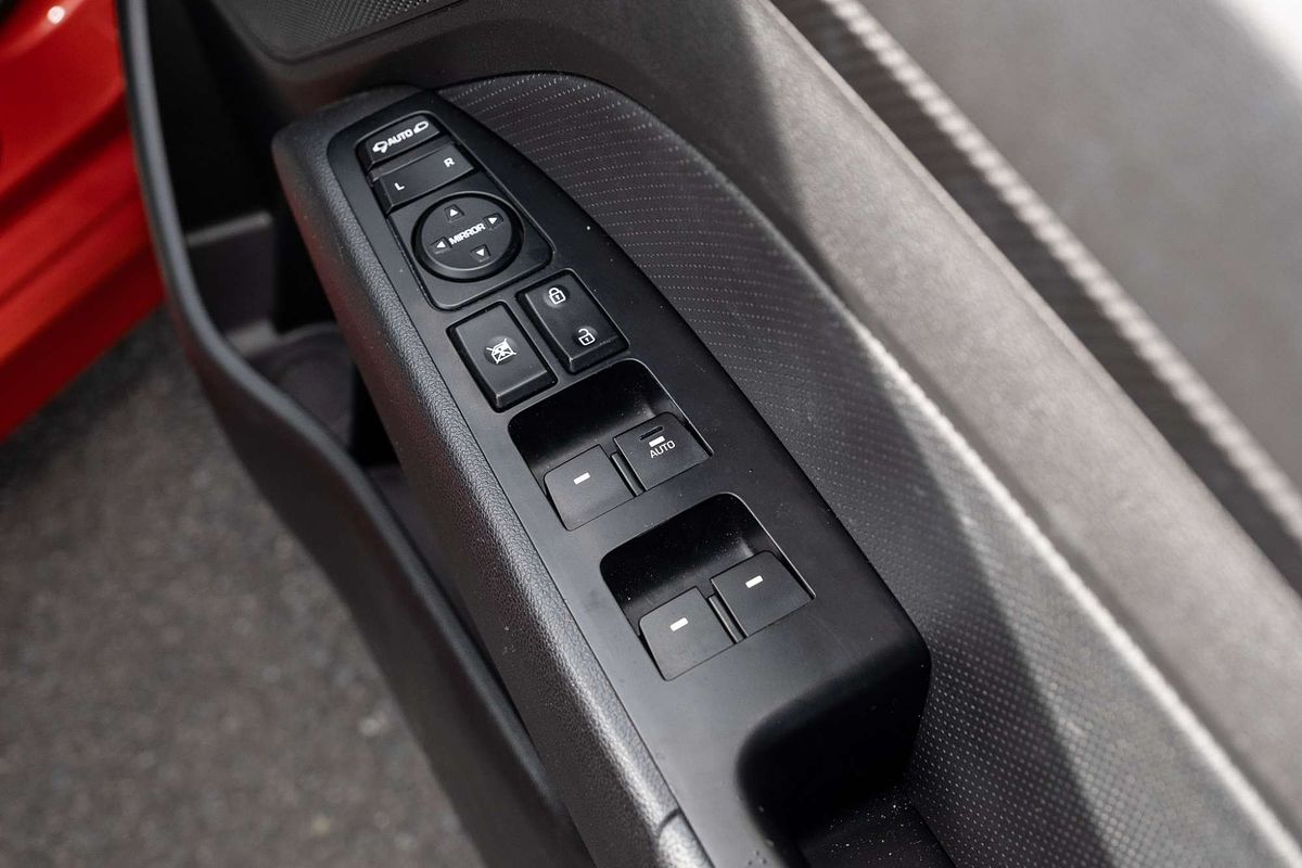 2016 Hyundai Elantra SR Turbo AD