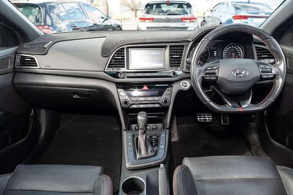 2016 Hyundai Elantra SR Turbo AD