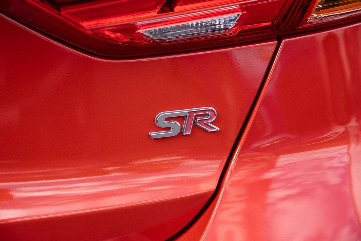 2016 Hyundai Elantra SR Turbo AD