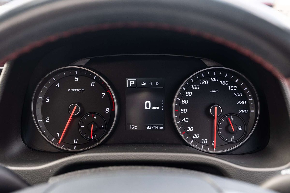 2016 Hyundai Elantra SR Turbo AD