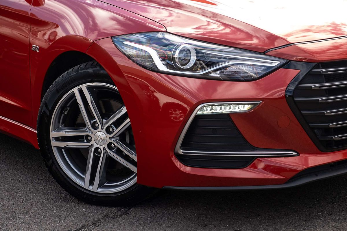 2016 Hyundai Elantra SR Turbo AD