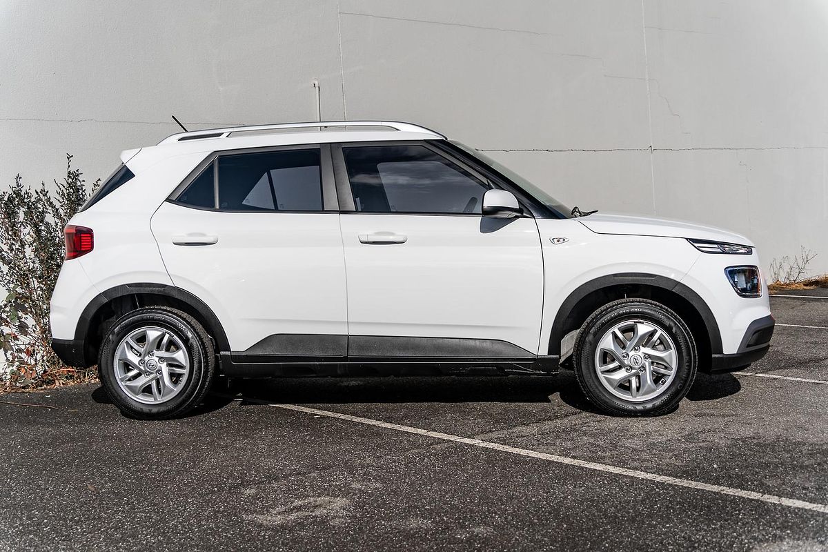 2023 Hyundai Venue QX.V5