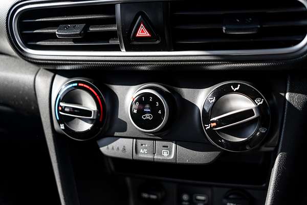 2017 Hyundai Kona Active OS