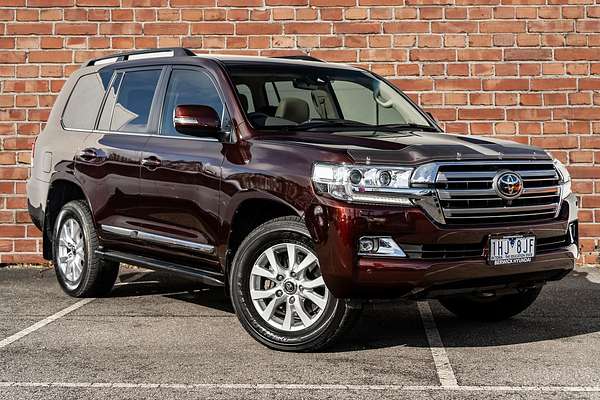 2016 Toyota Landcruiser Sahara VDJ200R