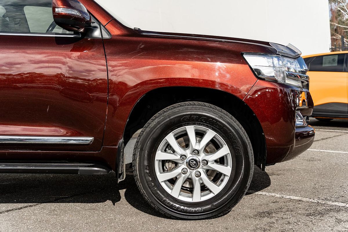 2016 Toyota Landcruiser Sahara VDJ200R